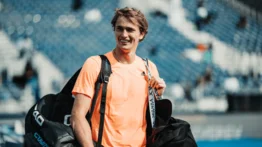 Zverev regresa a las pistas después de su grave lesión de tobillo