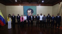 Embajadores y jefes de la Grulac se reunieron en Caracas