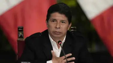 Castillo se suma a la larga lista de presidentes peruanos arrestados Castillo se suma a la larga lista de presidentes peruanos arrestados
