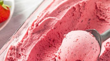 ¿Se puede hacer helado de fresas en casa?
