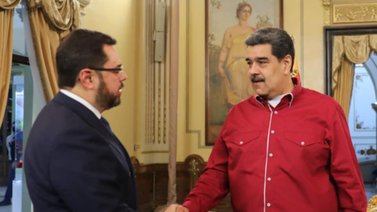 Nicolás Maduro se reunió con dirigentes de la Alianza del Lápiz