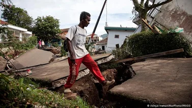 Terremoto de magnitud 5,8 en la escala de Richter sacude a la isla de Java en indonesia