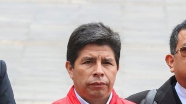 Detienen a Pedro Castillo tras ser destituido por el Congreso