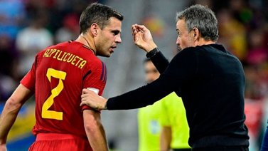 Luis Enrique confirma la recuperación de Azpilicueta para el partido ante Marruecos