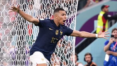 ¡Con arbitraje venezolano! Francia vence a Polonia y está entre las mejores ocho de Qatar 2022