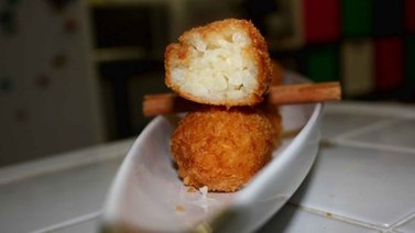 Croquetas dulces de arroz con leche y canela