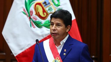 Congreso de Perú aprueba moción de destitución contra Pedro Castillo