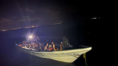 Detenidos 30 migrantes venezolanos cuando trataban de ingresar a Curazao