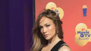 Jennifer López anuncia su nuevo disco en el 20 aniversario de "This is me… Then" Jennifer López anuncia su nuevo disco en el 20 aniversario de "This is me… Then"