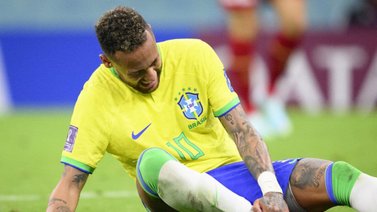 Incertidumbre con Neymar para los partidos ante Suiza y Camerún