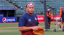 Asdrúbal Cabrera emite comunicado tras su conducta en la LVBP