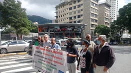 ONG protestó contra la censura y el cierre de medios