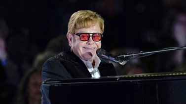 Elton John hace el último concierto de su vida en Estados Unidos