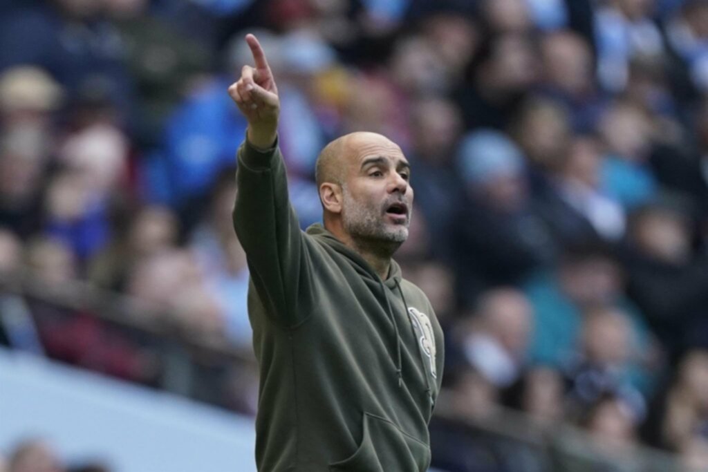 Pep Guardiola renueva con el Manchester City
