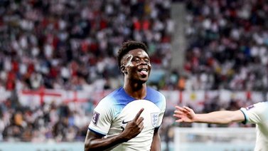 Inglaterra no tiene piedad de Irán y empieza fuerte el Mundial