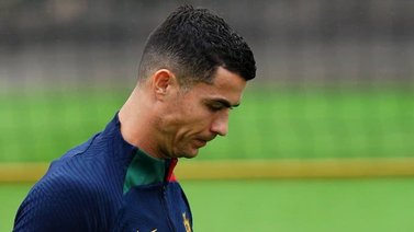 ¡Ya no más! Golpe directo al ego: Retiran mural de Cristiano Ronaldo en Old Trafford