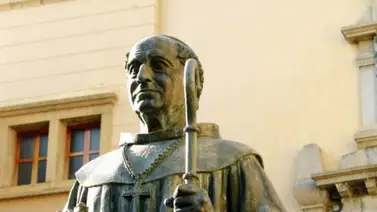 La crónica menor: A 232 años de distancia La crónica menor: A 232 años de distancia