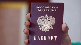 Pasaportes rusos de zonas ucranianas anexadas no serán reconocidos por la UE