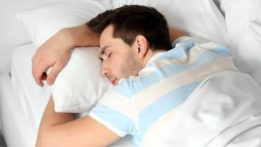 Ventajas y desventajas de dormir en estas posiciones