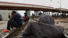 Venezolanos deportados se refugian en la frontera sur de México