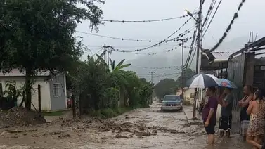 Embates de la naturaleza sacuden a Lara: Se desbordan quebradas en Río Claro Embates de la naturaleza sacuden a Lara: Se desbordan quebradas en Río Claro