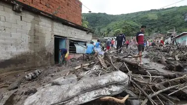 Al menos tres personas desaparecidas tras el deslave en Anzoátegui Al menos tres personas desaparecidas tras el deslave en Anzoátegui