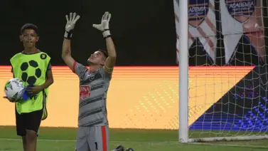 Yhonatann Yustiz: el dueño de las vallas invictas de la Liga FUTVE Yhonatann Yustiz: el dueño de las vallas invictas de la Liga FUTVE