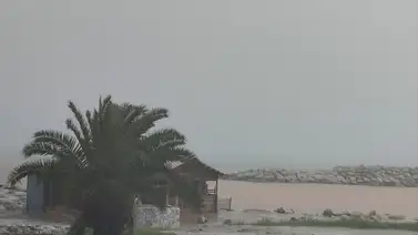 Registran afectaciones en La Guaira tras intensas precipitaciones Registran afectaciones en La Guaira tras intensas precipitaciones
