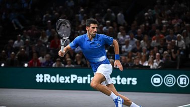 Djokovic vence en su debut en París-Bercy