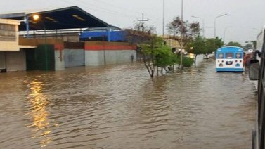 Intensas lluvias causan fallas eléctricas en Maracaibo