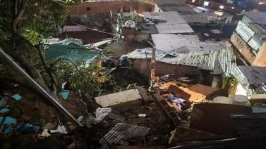 Suben a 25 las viviendas derrumbadas en Los Frailes de Catia