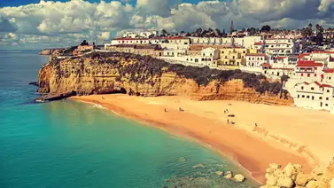 Algarve, paraíso portugués rodeado de mar Algarve, paraíso portugués rodeado de mar