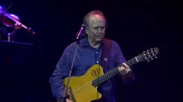 Joan Manuel Serrat se reencontró con Caracas bajo fuerte aguacero