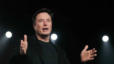 ¿Será que Elon Musk por fin se dignó a comprar Twitter?