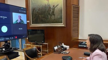 Ucrania agradece la ayuda militar "sistemática y continuada"