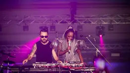 AH Sinfónico se posiciona en la industria musical con C’est La Vie