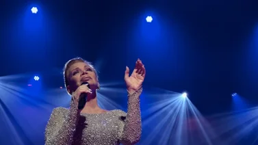 Paloma San Basilio evocó la nostalgia con jazz y reggaeton en el Teresa Carreño