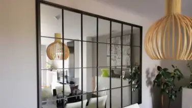 Deja que el reflejo de los espejos sean la clave del espacio Deja que el reflejo de los espejos sean la clave del espacio