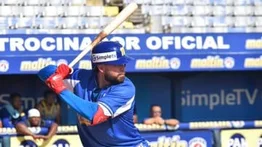 ¡Renato Núñez se subió en la Nave! Incorporación de lujo con el Magallanes