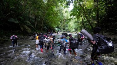 ¡Peligro!: Estafan a venezolanos con supuesto paso por el Darién (+VIDEO)