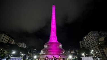 Venezolanas se manifestaron de rosa por la lucha contra el cáncer de mama