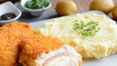 Pechuga de pollo rellena con jamón y queso