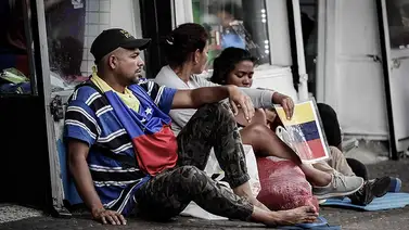 Venezolanos viven en las calles de México tras nueva política migratoria de EEUU Venezolanos viven en las calles de México tras nueva política migratoria de EEUU