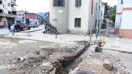 Un bote de agua afecta a vecinos de Bella Vista