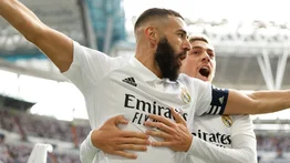 ¡El "Clásico" es merengue! El Real Madrid vence al Barcelona y recupera el liderato en España