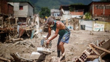 Continúan labores de recuperación tras ocho días del deslave en Las Tejerías
