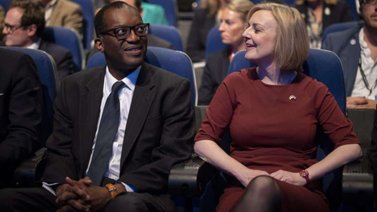 Reino Unido: Liz Truss destituye al ministro de Economía