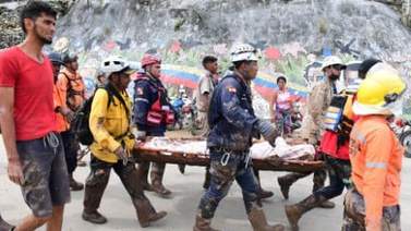 Asciende a 25 la cifra de muertos por el deslave en Las Tejerías