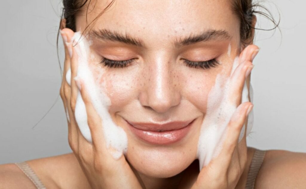 Elimina las impurezas de tu rostro con esta guía Elimina las impurezas de tu rostro con esta guía
