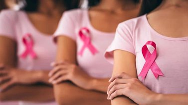 ¡Octubre Rosa! Mujeres exigen mejor atención al cáncer de mama en Venezuela
